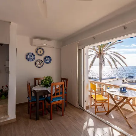 Casa Abril By Escape